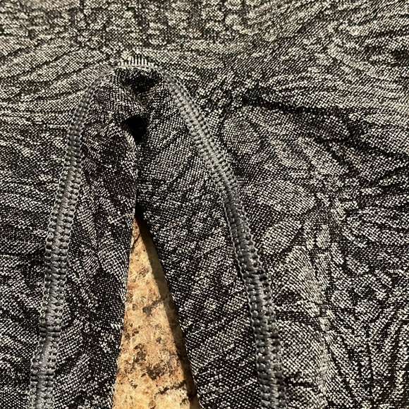 Iamfirstphorm women’s leggings grey multi color design size XS/S - Picture 7 of 10